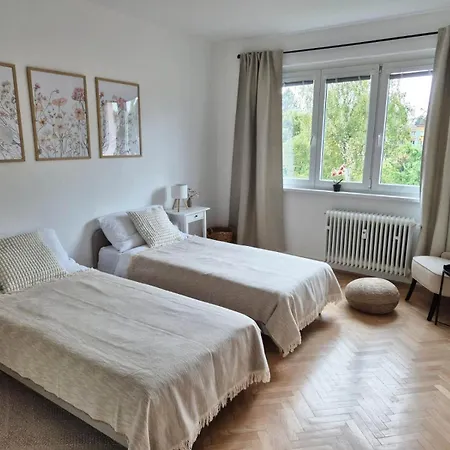 - Self Check In - Airport Osr Mosnov Appartement